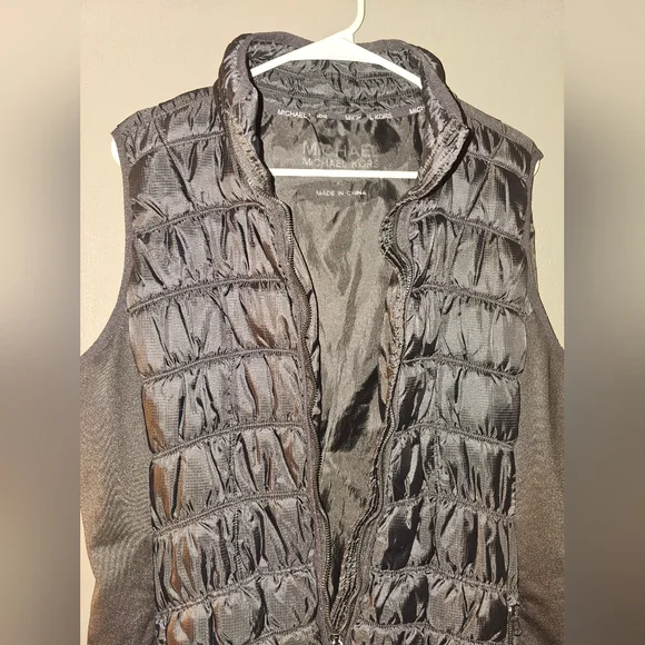 Micheal Kors Vest - Picture 3 of 4